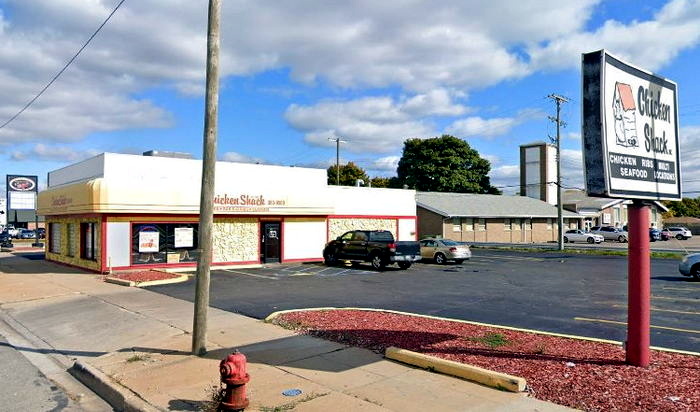 Arthur Treachers Fish & Chips - Lincoln Park - 1871 Dix Hwy (newer photo)